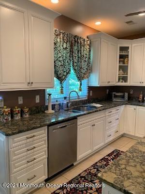 2143 Allenwood Road Wall, NJ 07719 - Photo 38 of 73 Kitchen 6