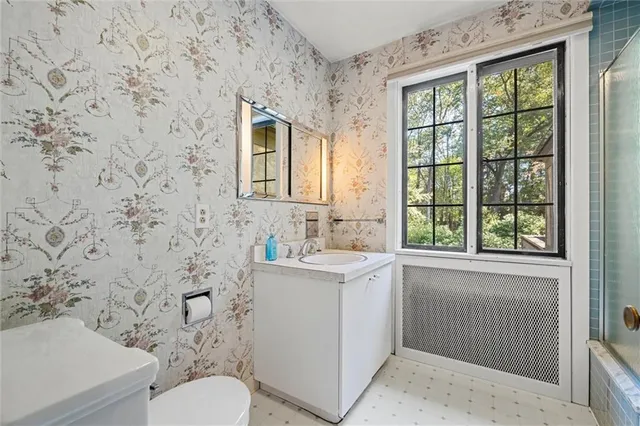 $1,200,000 | 113 Maple Avenue, Oil City, PA 16301