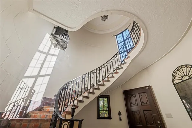 $1,200,000 | 113 Maple Avenue, Oil City, PA 16301