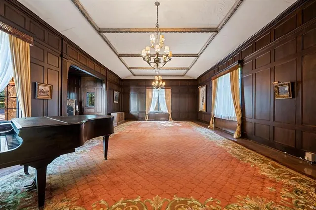 $1,200,000 | 113 Maple Avenue, Oil City, PA 16301