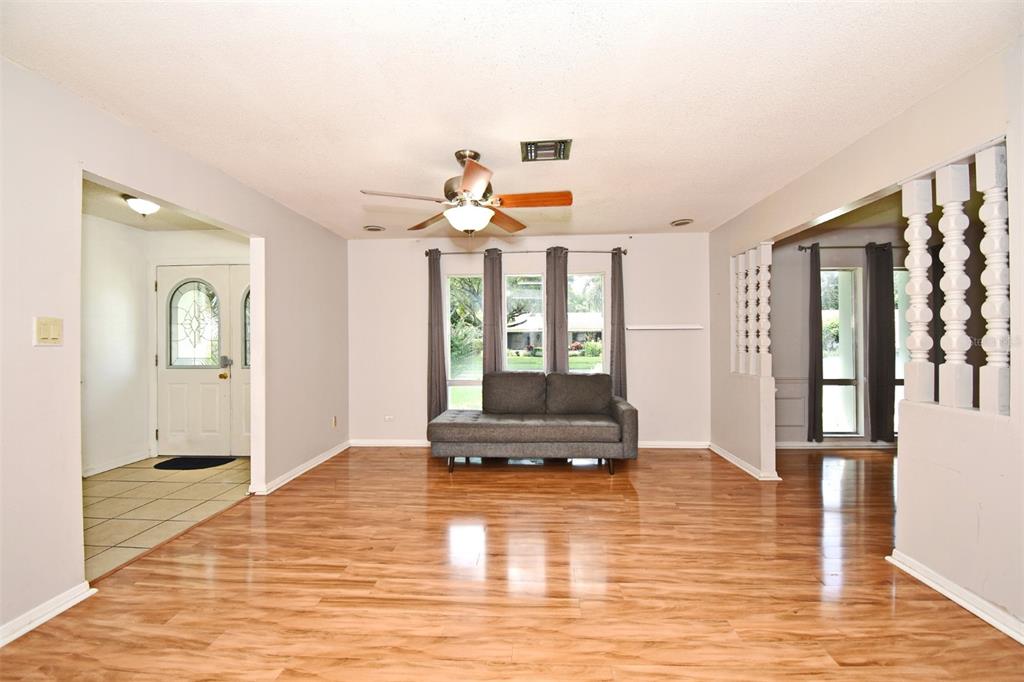 5133 Brenda Drive Orlando, FL 32812 - Photo 10 of 51 a view of a living room