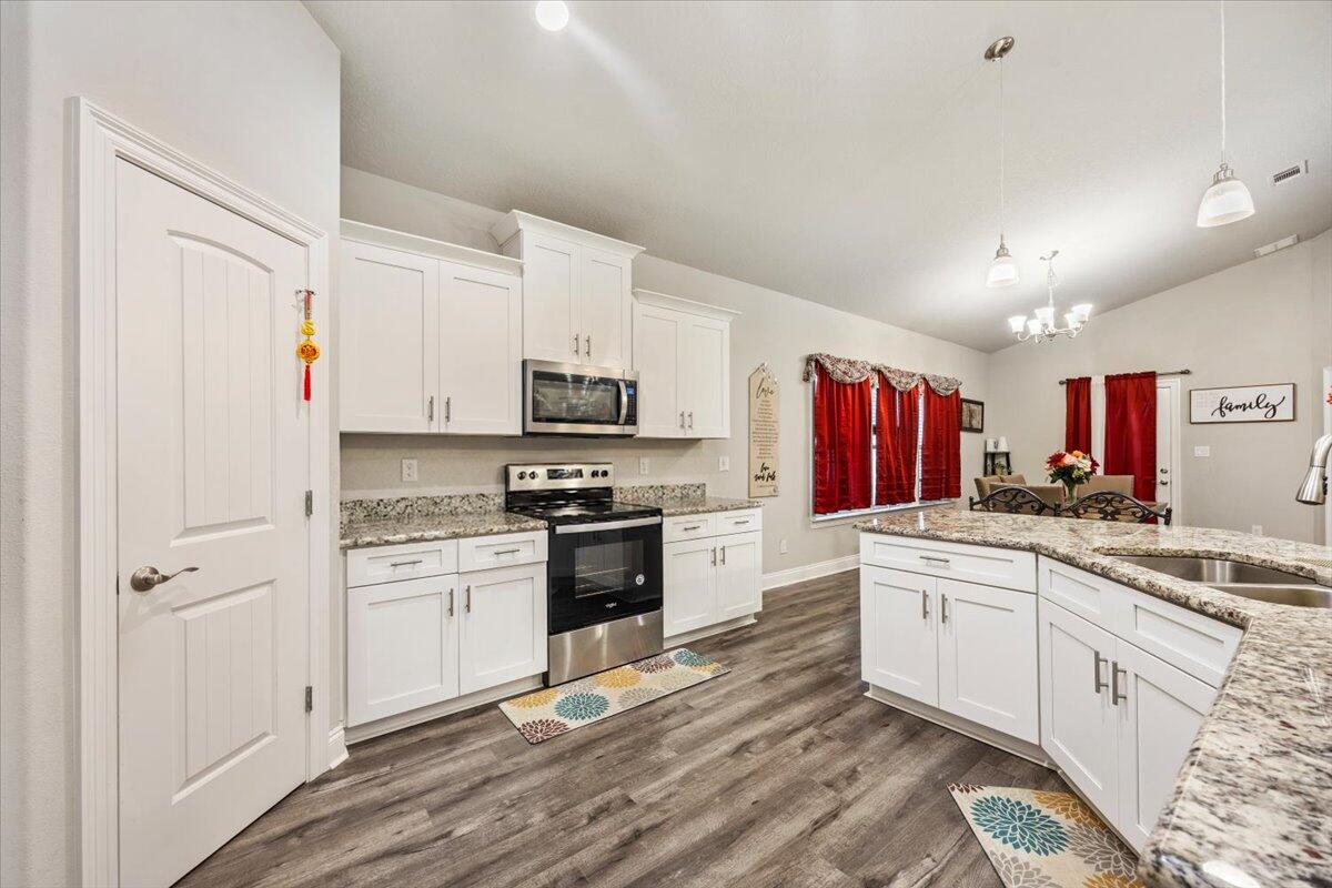 7147 Gordon Evans Road Navarre, FL 32566 - Photo 12 of 32 13-1V3A2463