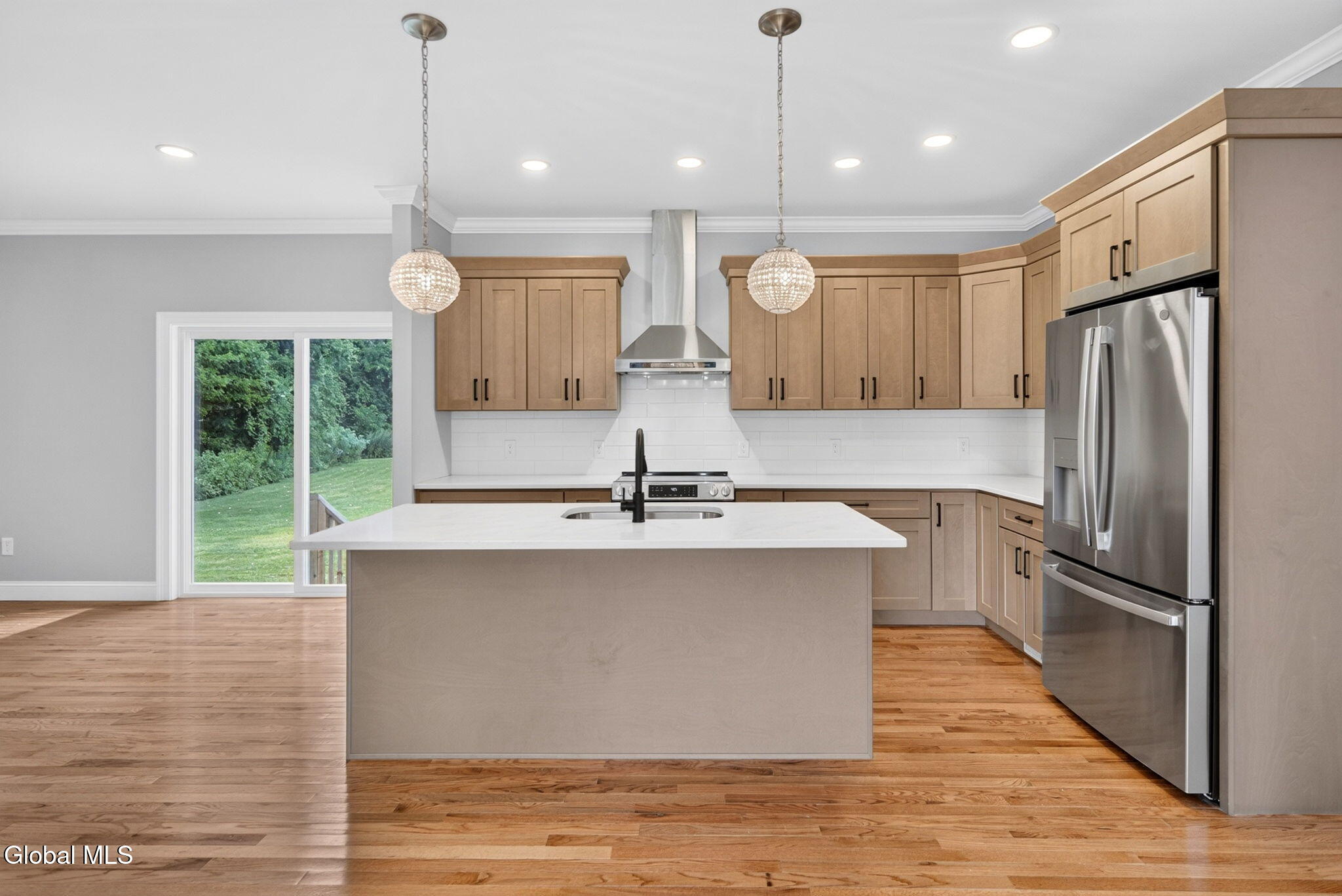 758 Hudson River Road Halfmoon, NY 12118 - Photo 7 of 41 Interior 05