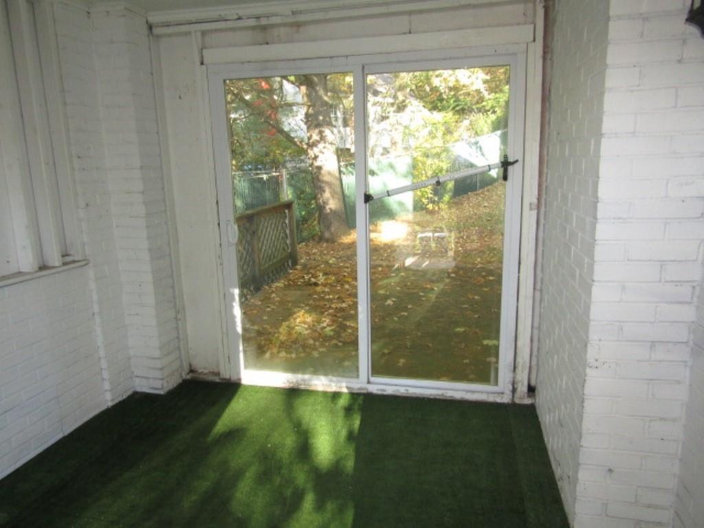 8601 Westwood Road Pittsburgh, PA 15235 - Photo 6 of 28 a view of a porch