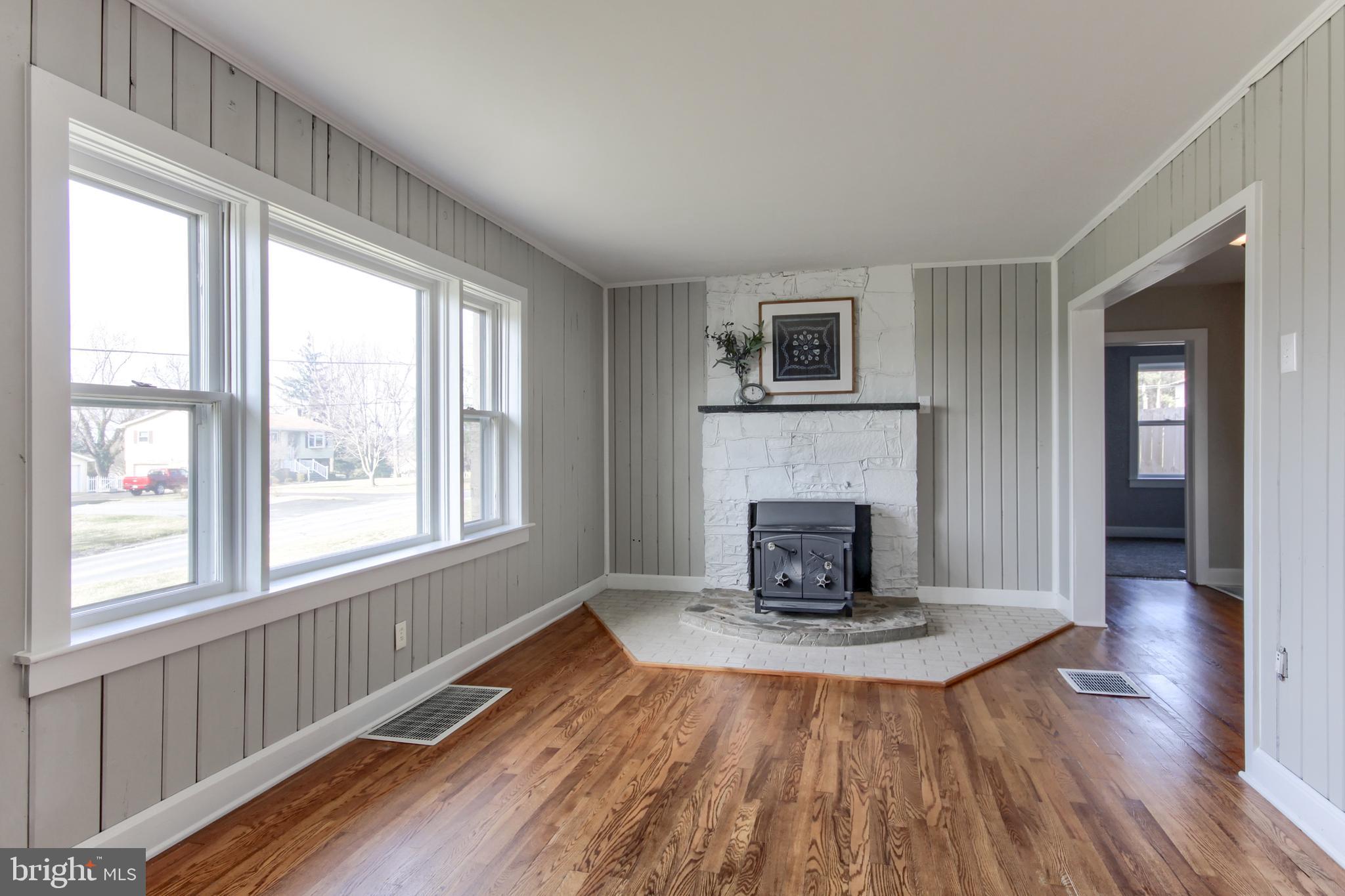 7166 Slabtown Road Waynesboro, PA 17268 - Photo 4 of 36 Gallery Image 4