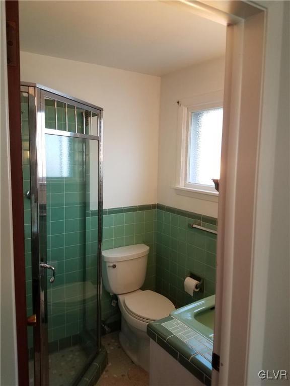 2515 Winston Road Bethlehem, PA 18017 - Photo 16 of 29 Gallery Image 16