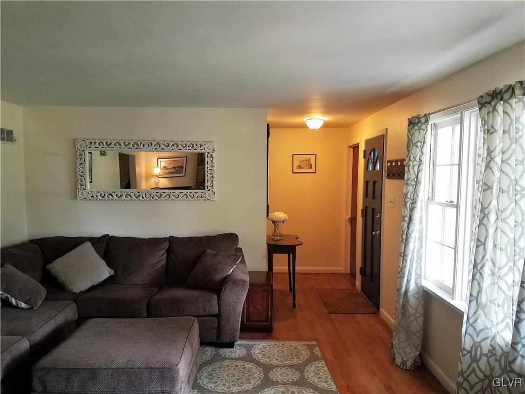 2515 Winston Road Bethlehem, PA 18017 - Photo 8 of 29 Gallery Image 8
