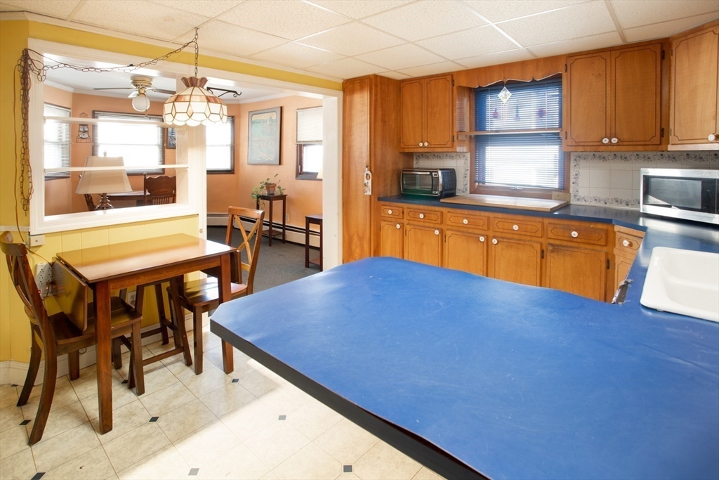 186 Lowell Street Fall River, MA 02721 - Photo 6 of 24 Gallery Image 6