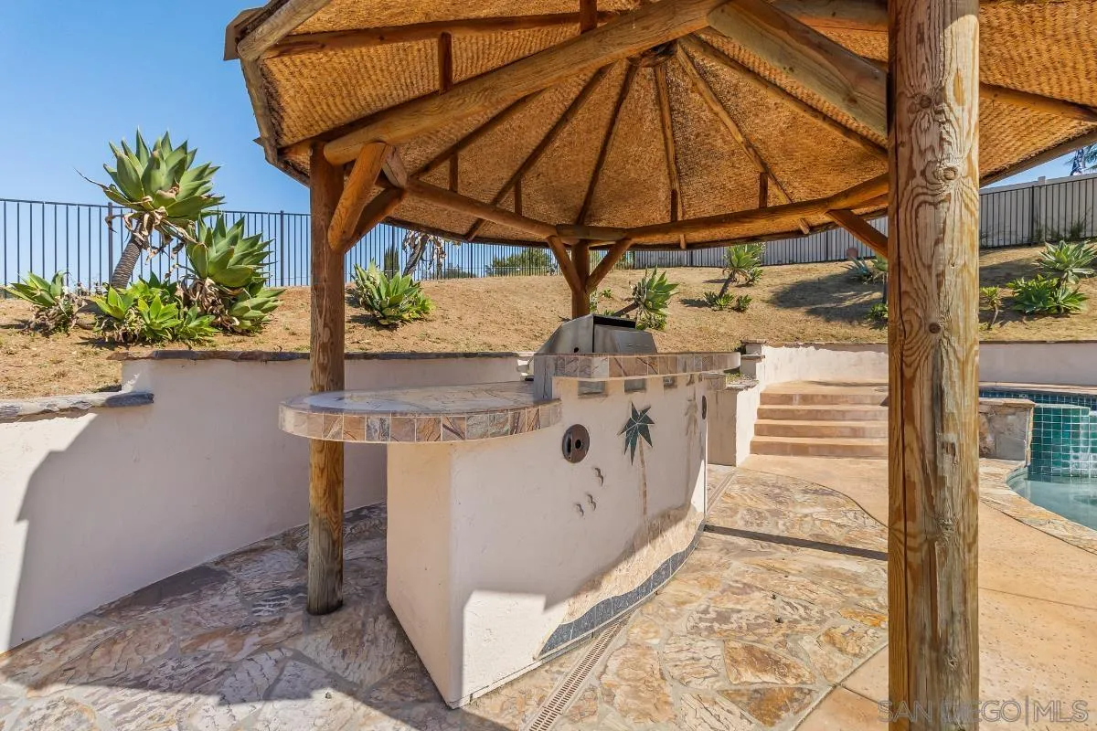 404 Summerhill Terrace Alpine, CA 91901 - Photo 29 of 40 a view of a backyard with plants
