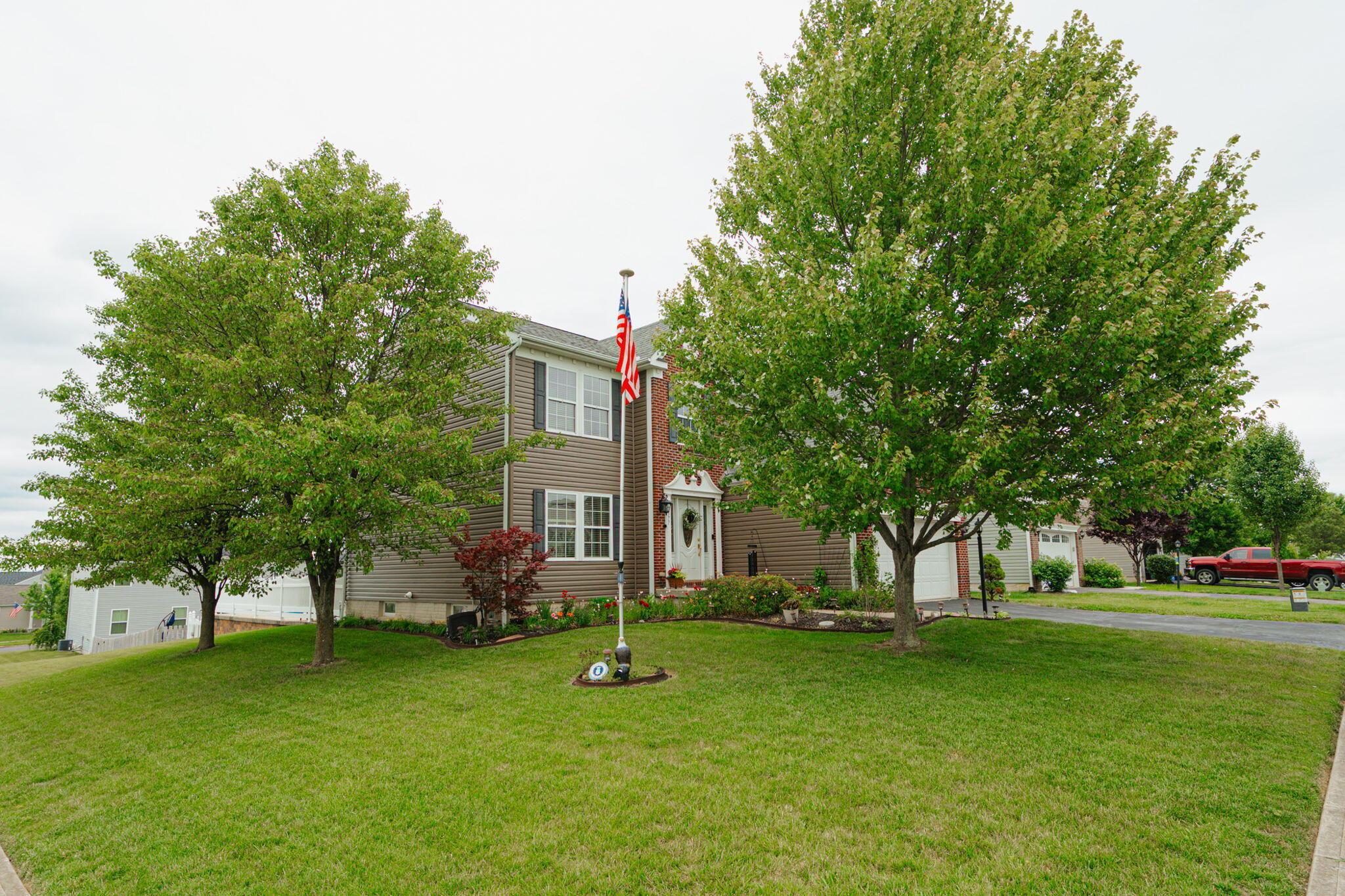 2577 Ridgeway Avenue Lancaster, OH 43130 - Photo 3 of 68 51-web-or-mls-2577 Ridgeway Ave 051