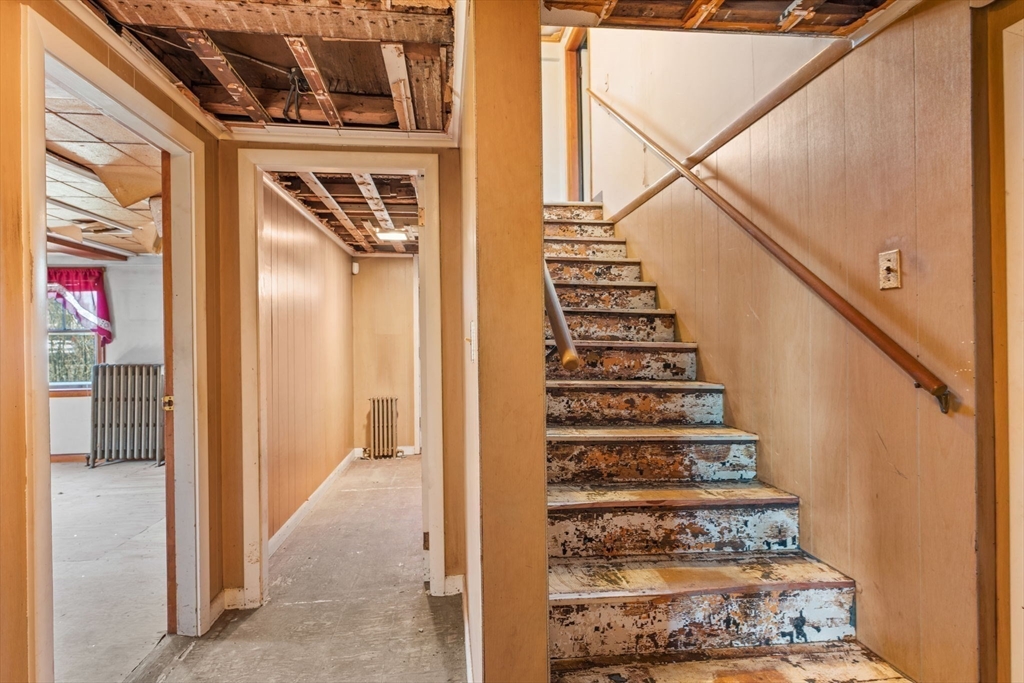 90 Water Street Danvers, MA 01923 - Photo 14 of 42
