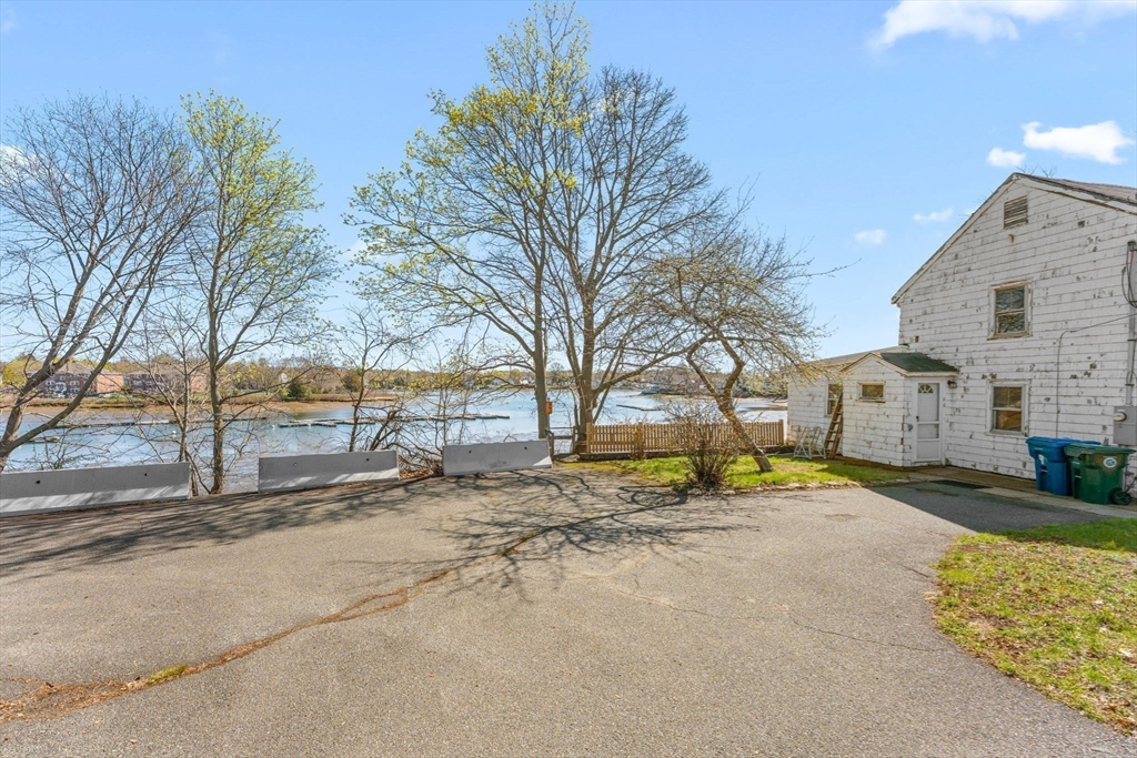 90 Water Street Danvers, MA 01923 - Photo 31 of 42