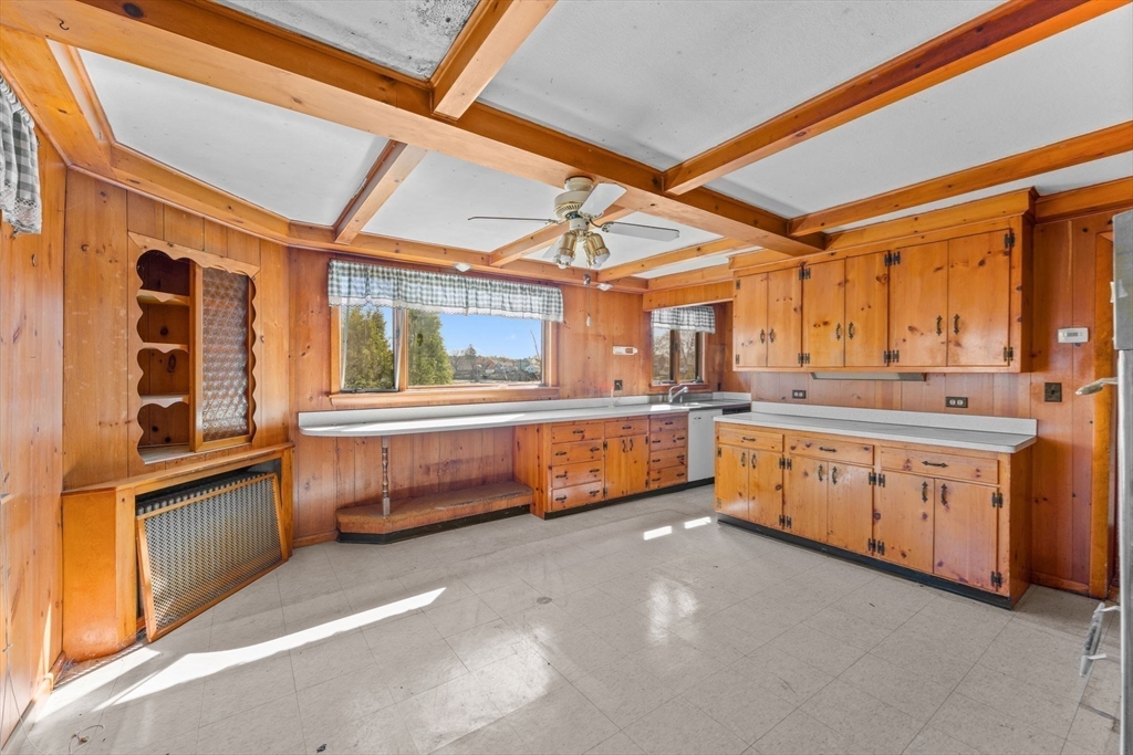 90 Water Street Danvers, MA 01923 - Photo 6 of 42