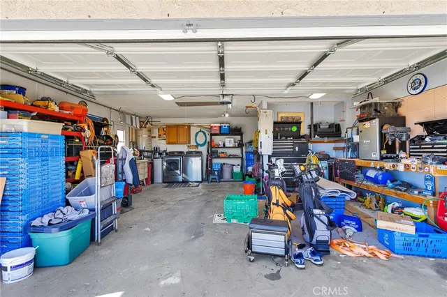 $435,000 | 13720 Windward Lane, Helendale, CA 92342