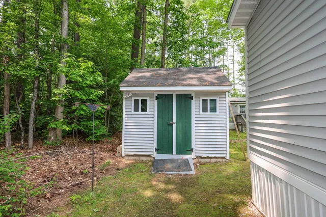 $205,000 | 25 Cheryl Drive, Concord, NH 03303