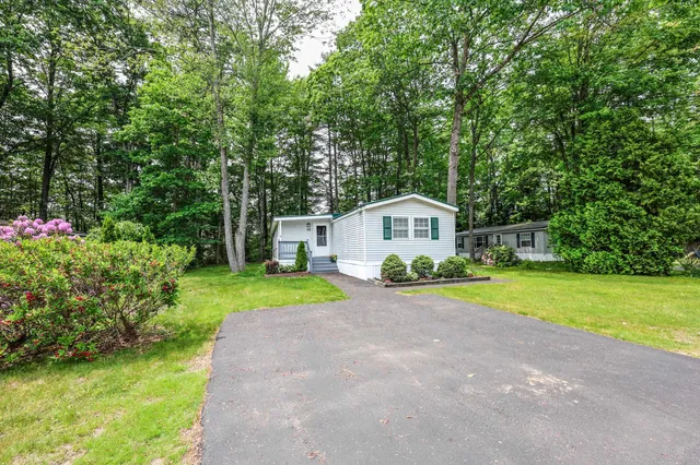 $205,000 | 25 Cheryl Drive, Concord, NH 03303