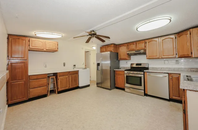 $205,000 | 25 Cheryl Drive, Concord, NH 03303