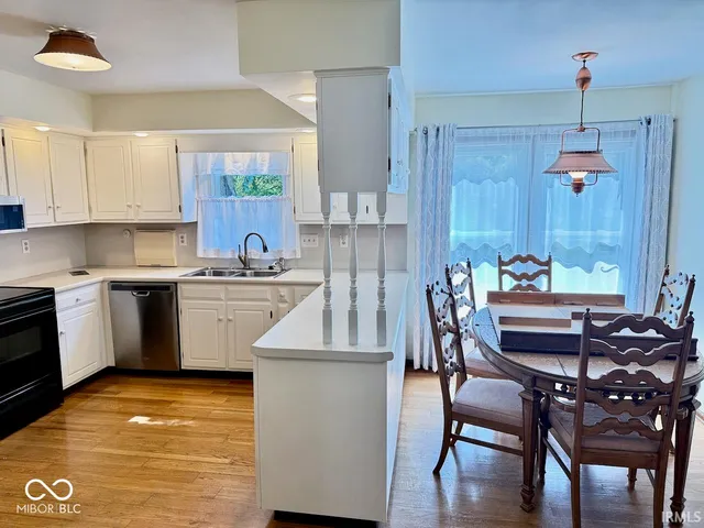 $335,000 | 3505 West Pettigrew Drive, Muncie, IN 47304