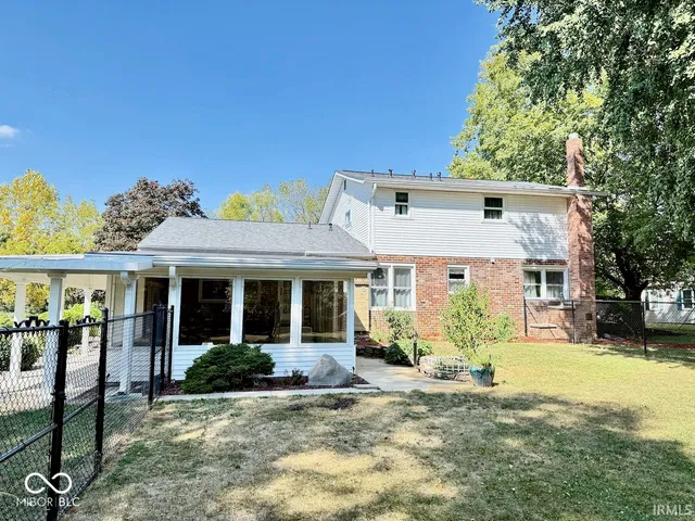 $335,000 | 3505 West Pettigrew Drive, Muncie, IN 47304