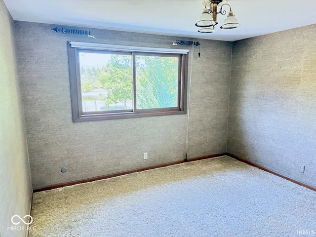 $335,000 | 3505 West Pettigrew Drive, Muncie, IN 47304