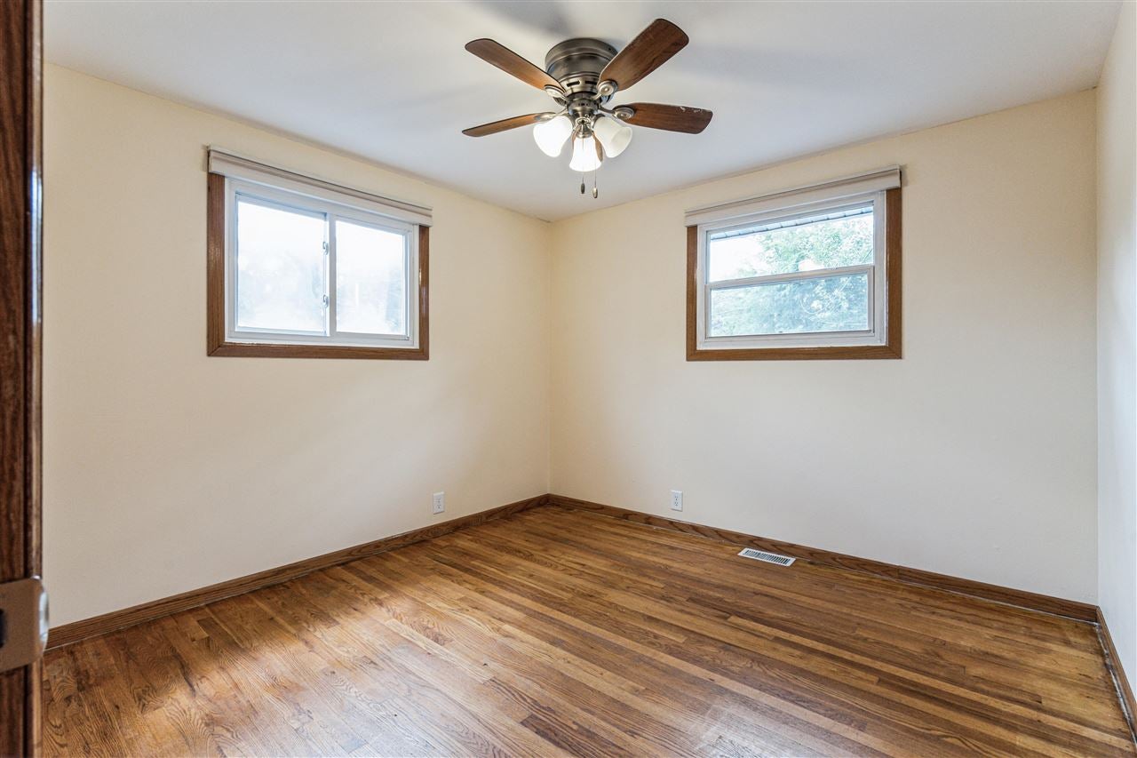 1241 38th Street Southeast Cedar Rapids, IA 52403 - Photo 12 of 22 Gallery Image 12