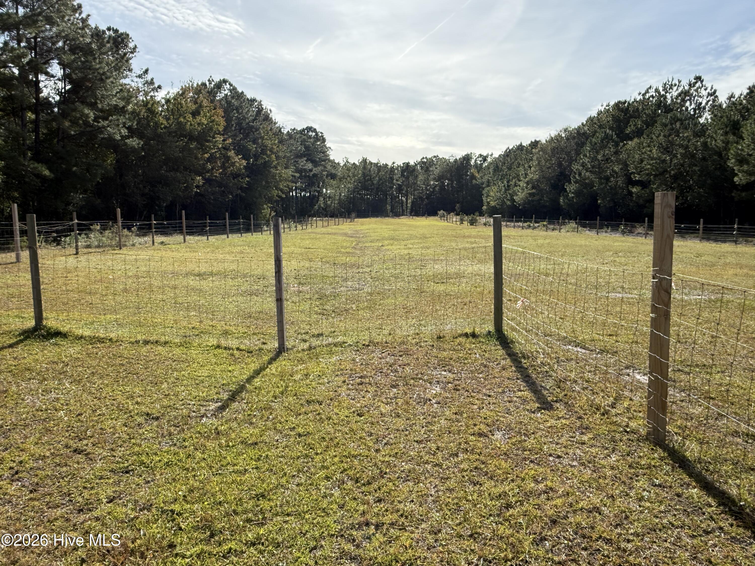 1237 Belgrade-Swansboro Road Hubert, NC 28539 - Photo 8 of 64