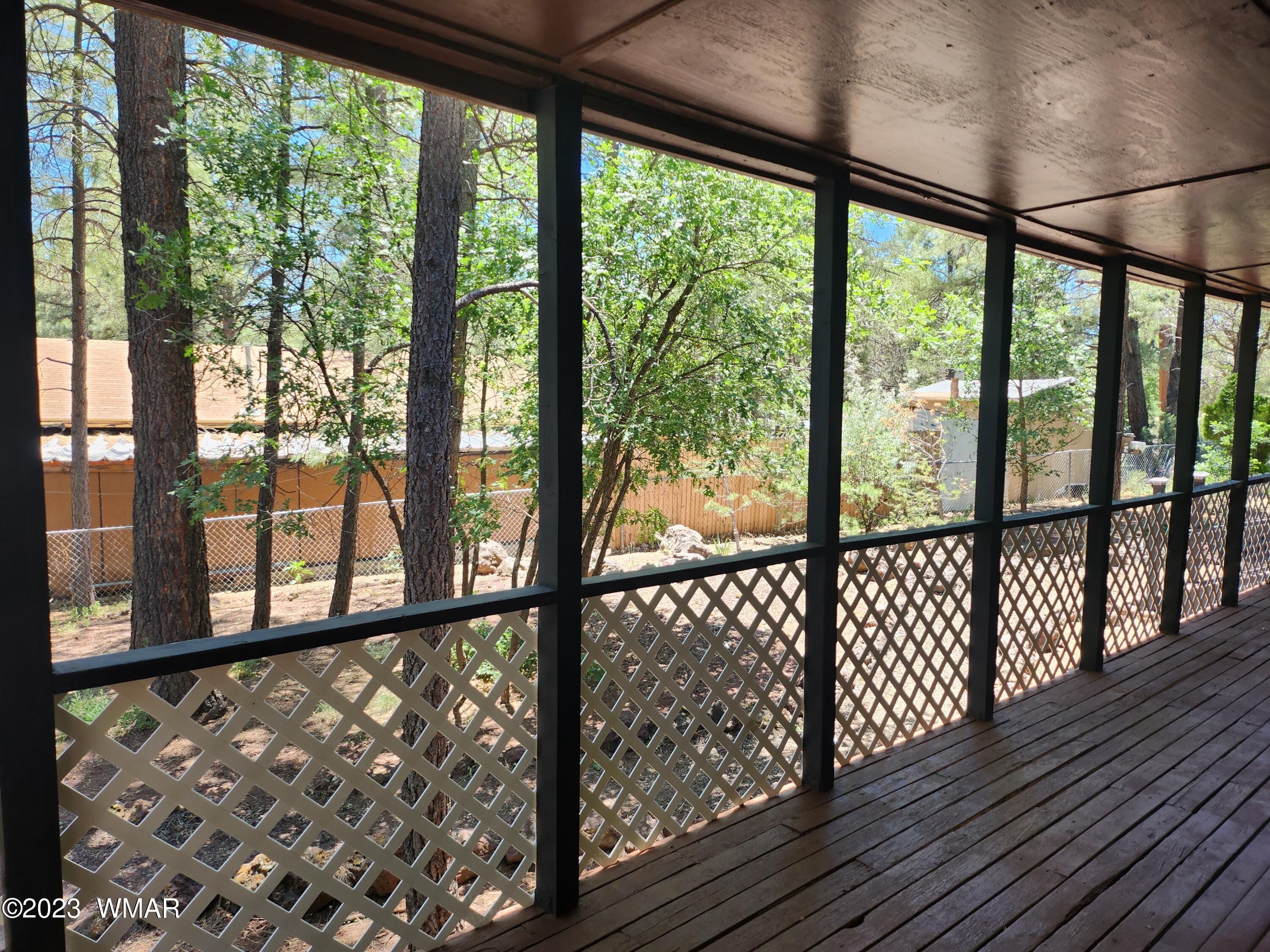 4638 Larkspur Road Show Low, AZ 85901 - Photo 4 of 40 Gallery Image 4