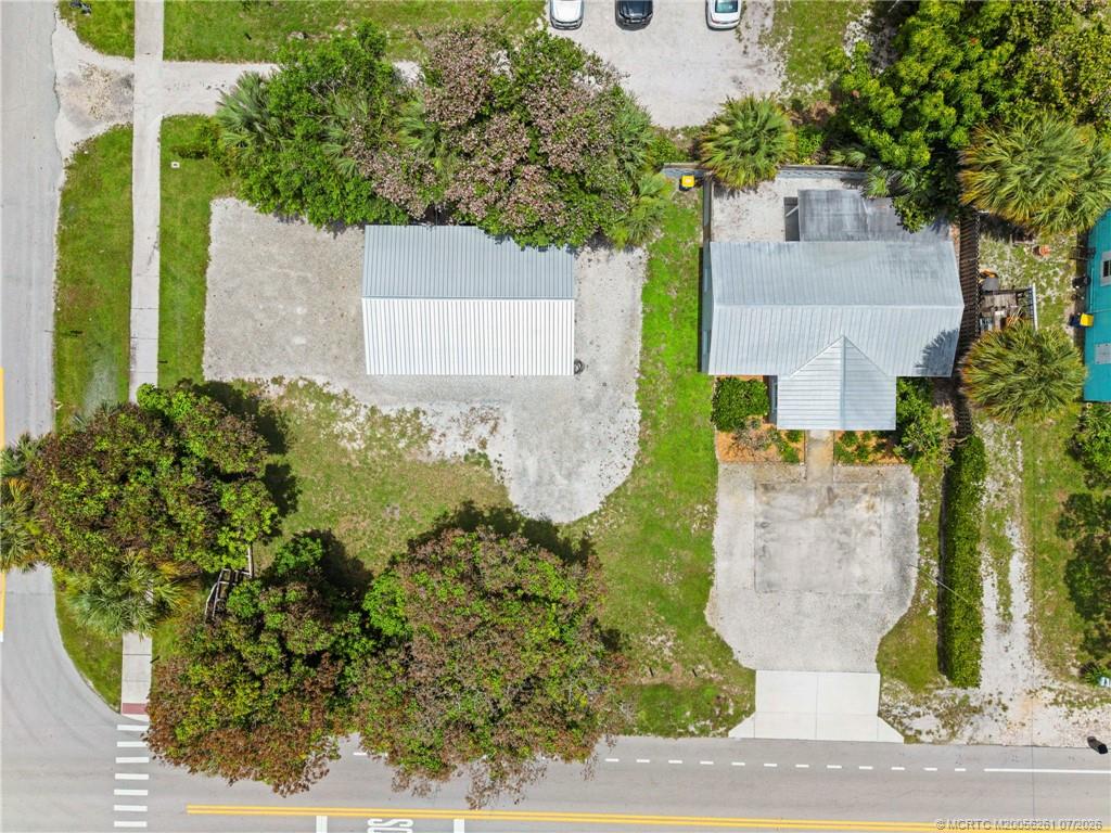 3915 Southeast Salerno Road Stuart, FL 34997 - Photo 6 of 40
