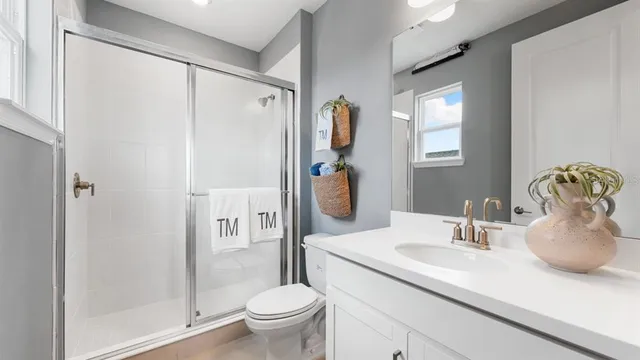 $499,999 | 749 Steel Drive, Ruskin, FL 33570