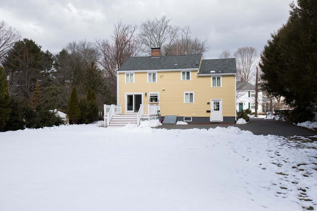 11 Cottonwood Road Wellesley, MA 02482 - Photo 5 of 18