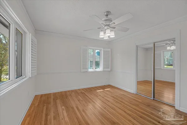 $685,000 | 15 Lakeside Drive, Pensacola, FL 32507