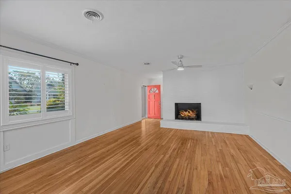 $685,000 | 15 Lakeside Drive, Pensacola, FL 32507