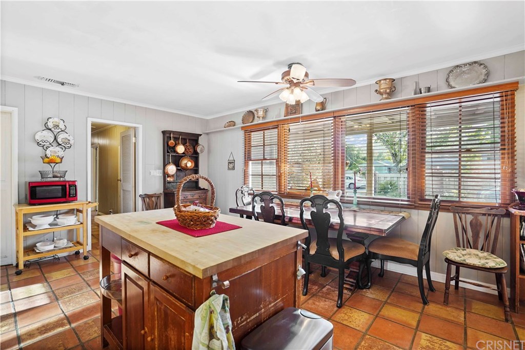 9944 Shoup Avenue Chatsworth, CA 91311 - Photo 18 of 37