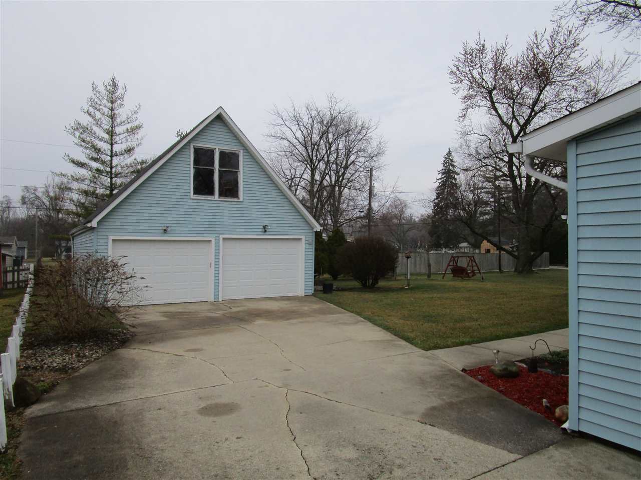 5514 Kimberley Road Fort Wayne, IN 46809 - Photo 3 of 24 Gallery Image 3