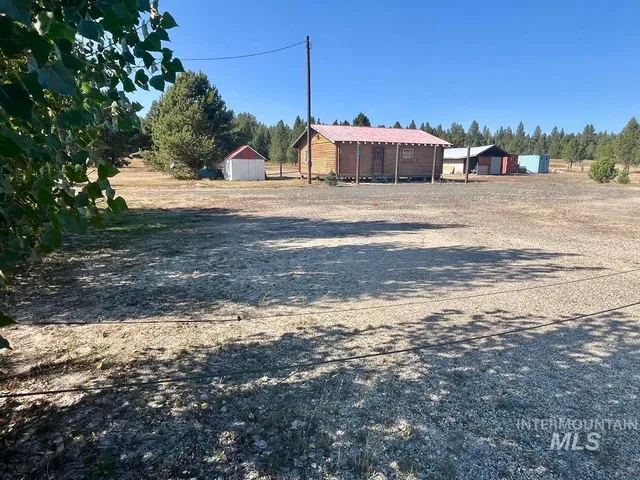 $210,000 | 10319 Highway 55, Cascade, ID 83611