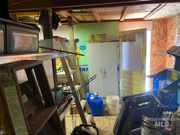 $210,000 | 10319 Highway 55, Cascade, ID 83611