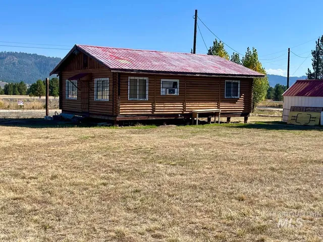 $210,000 | 10319 Highway 55, Cascade, ID 83611