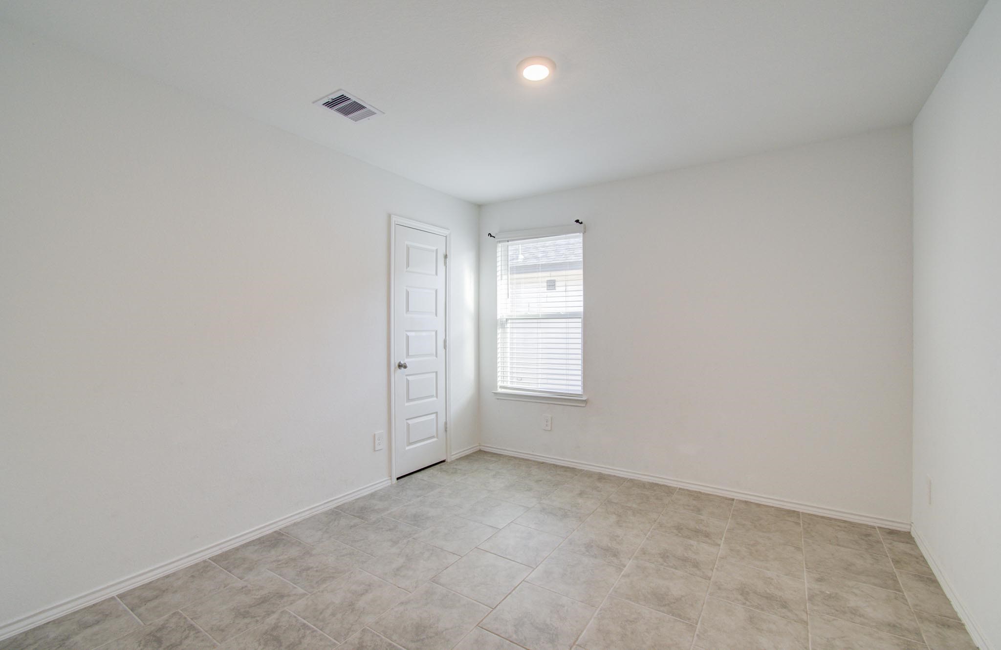 7527 Cynomys Court Rosharon, TX 77583 - Photo 10 of 29 Bedroom 3