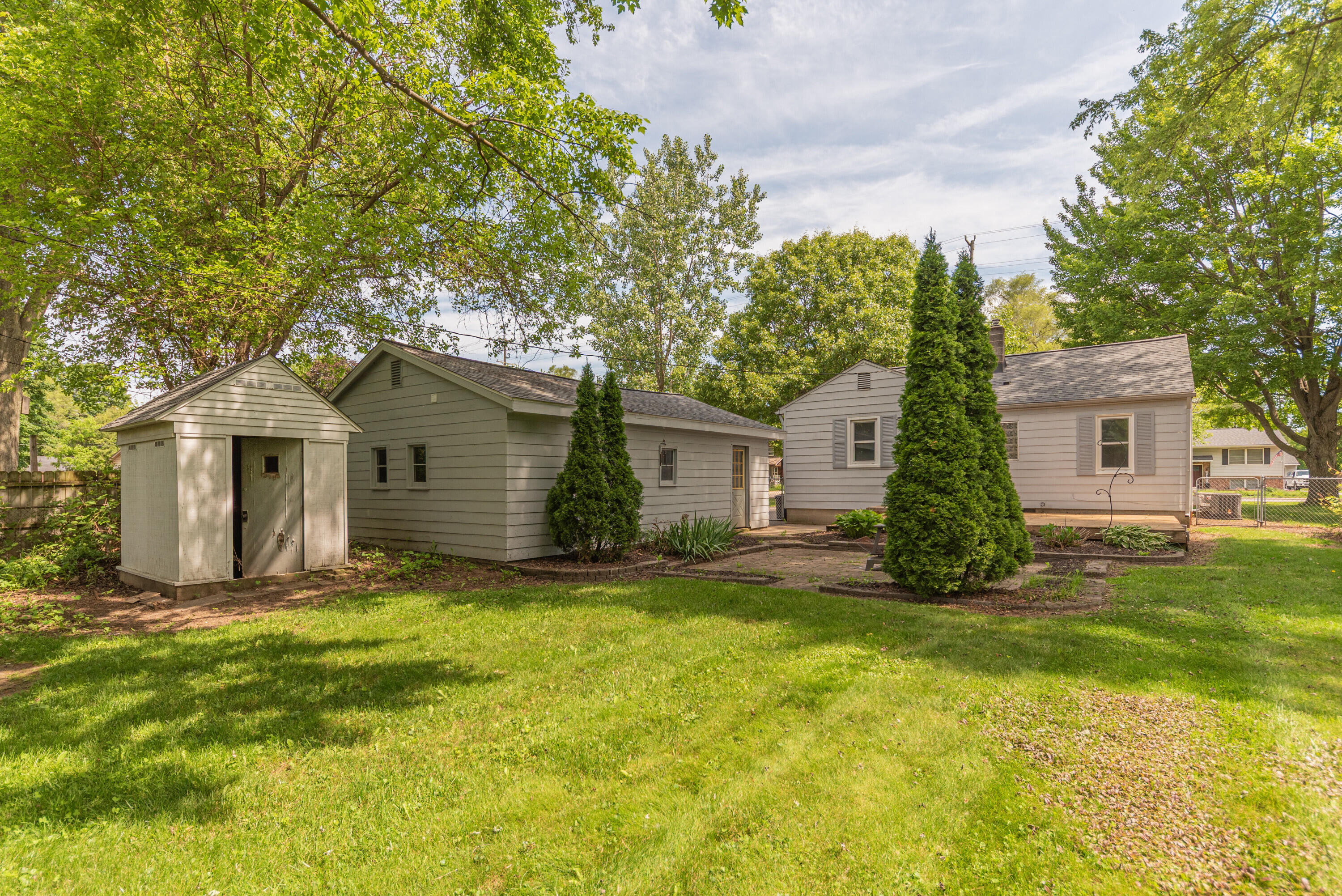 576 Allen Road Milan, MI 48160 - Photo 18 of 20 005_14