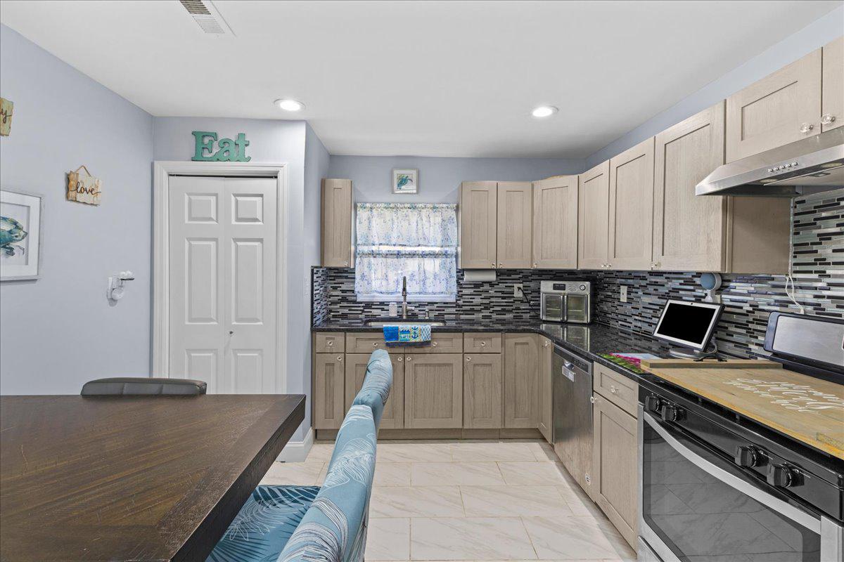 3 Cross Road Pine Hill, NJ 08021 - Photo 8 of 24 Gallery Image 8