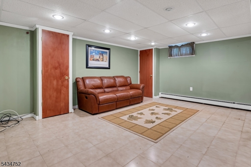 185 Ratzer Road Wayne, NJ 07470 - Photo 13 of 36