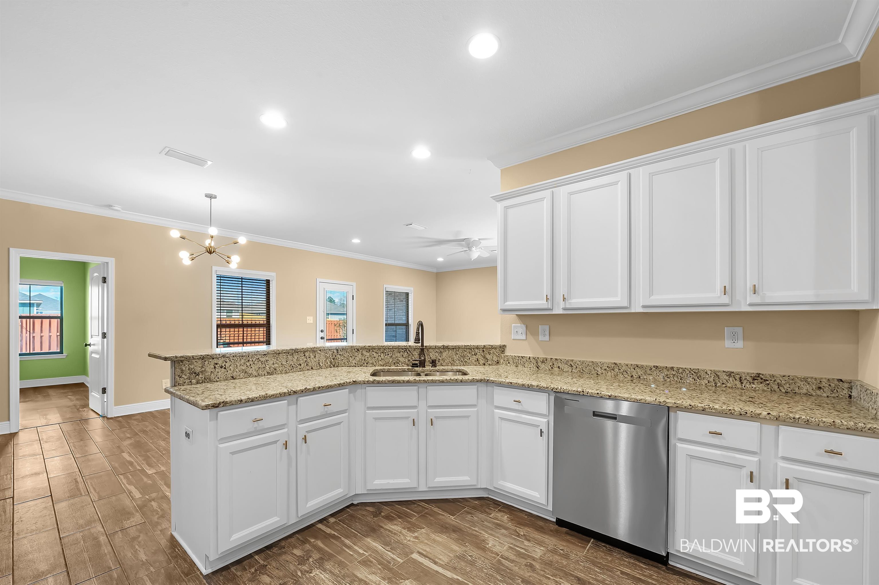 1211 Pembroke Way Foley, AL 36535 - Photo 8 of 32