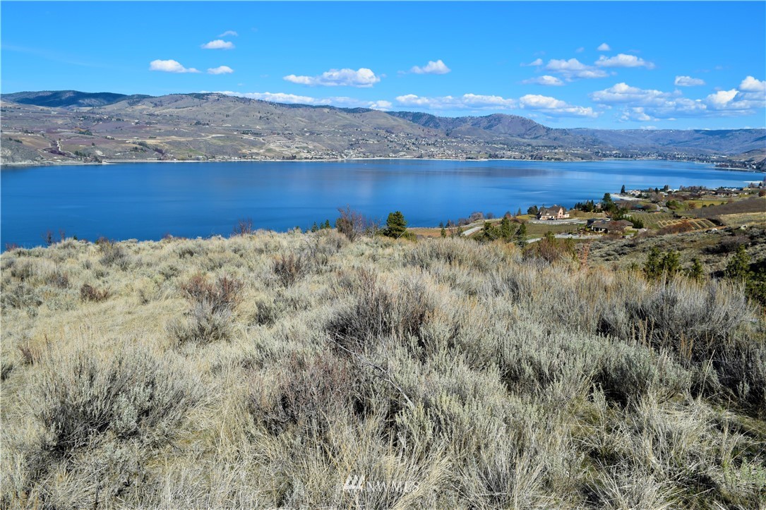 2 South Lakeshore Road Chelan, WA 98816 - Photo 9 of 25 Gallery Image 9