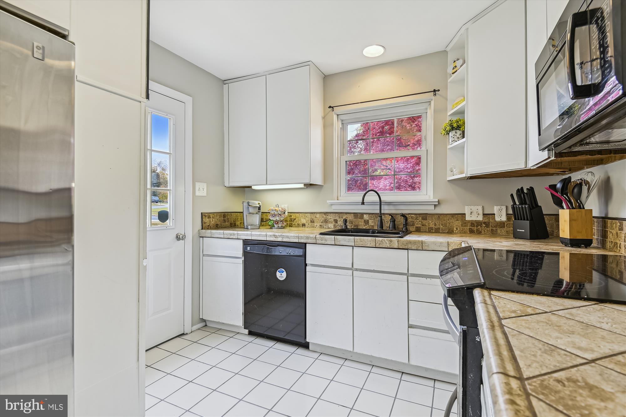 206 Timber Grove Road Reisterstown, MD 21136 - Photo 2 of 30