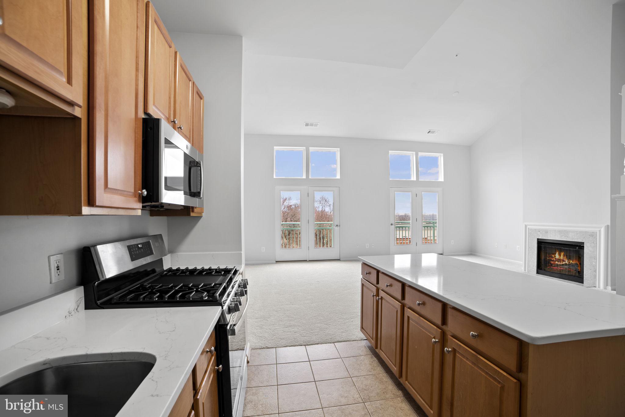 12001 Market Street, Unit 443 Reston, VA 20190 - Photo 13 of 39