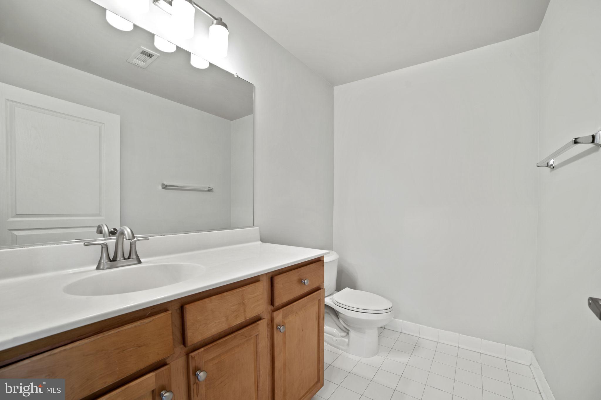 12001 Market Street, Unit 443 Reston, VA 20190 - Photo 17 of 39