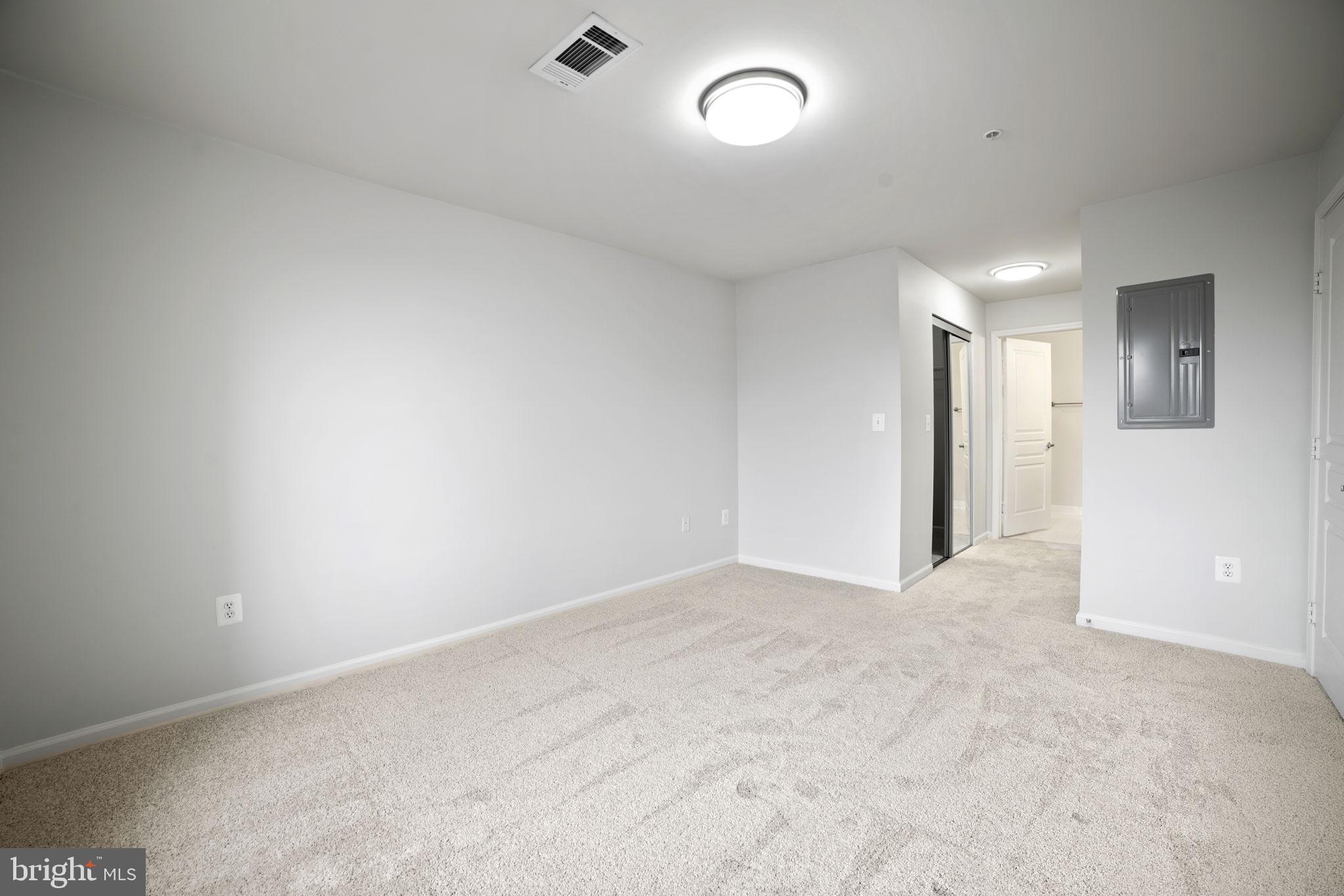 12001 Market Street, Unit 443 Reston, VA 20190 - Photo 22 of 39