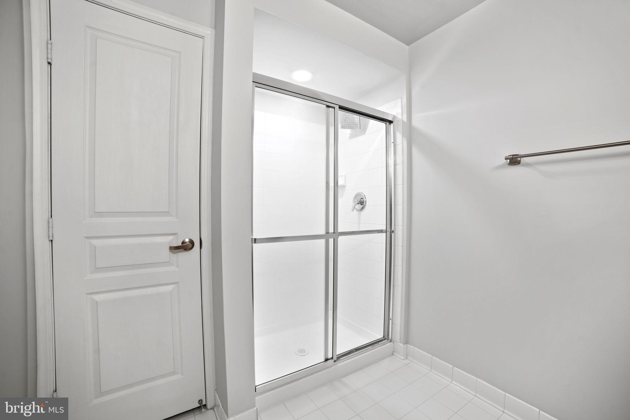 12001 Market Street, Unit 443 Reston, VA 20190 - Photo 27 of 39