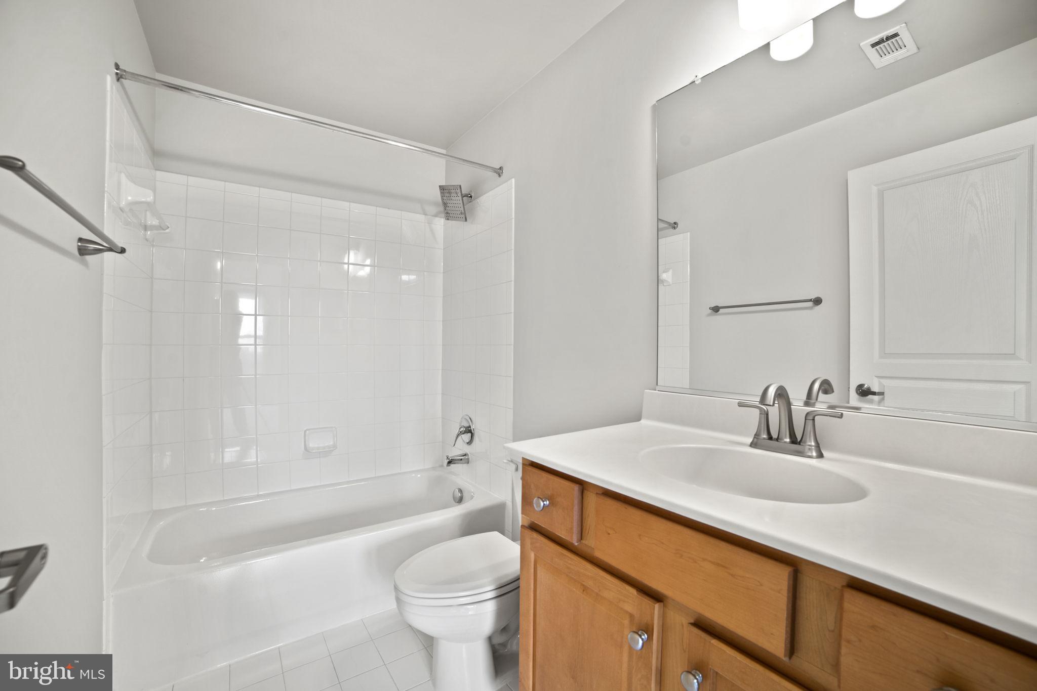 12001 Market Street, Unit 443 Reston, VA 20190 - Photo 31 of 39