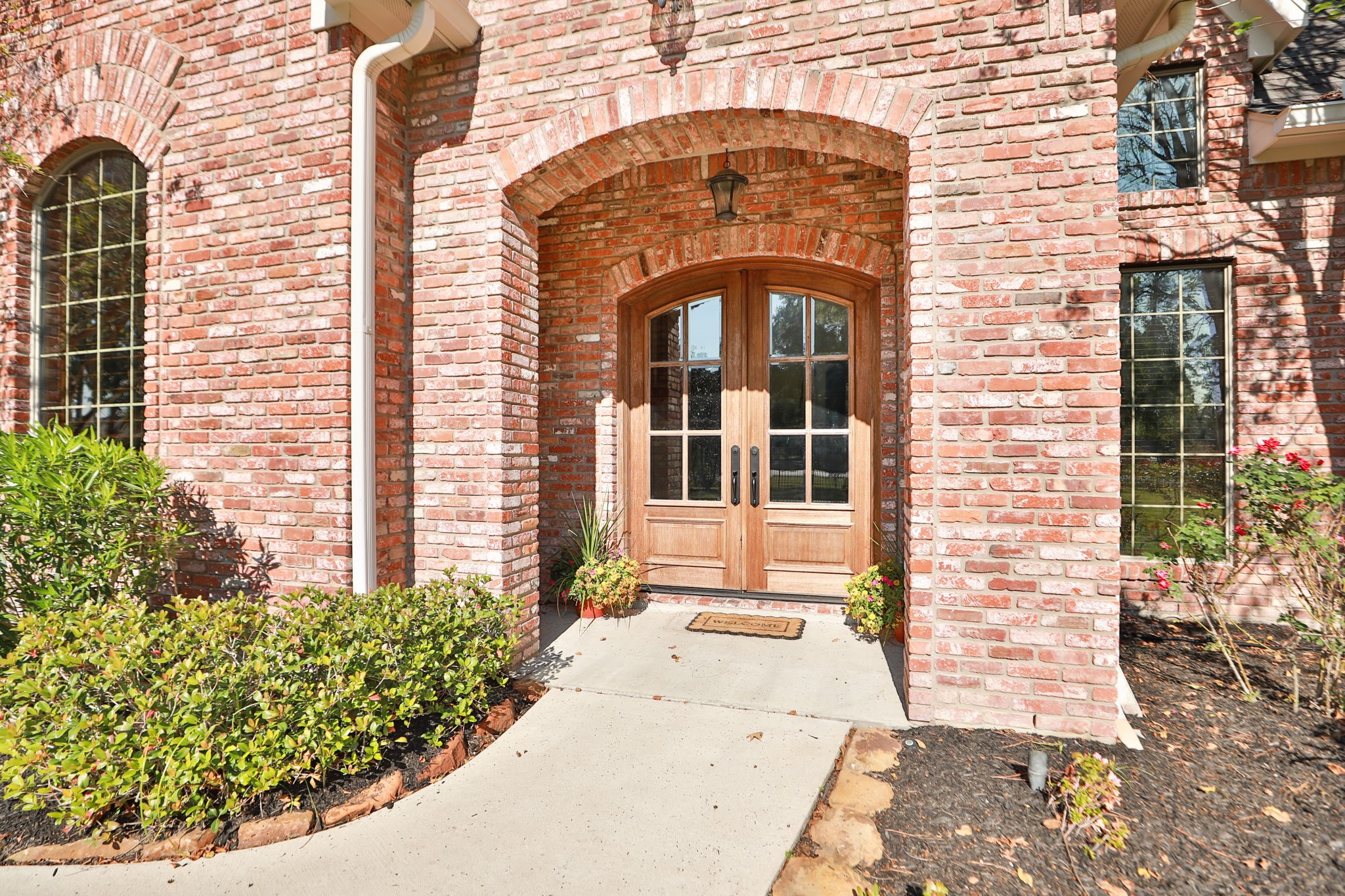 3811 Rayford Road Spring, TX 77386 - Photo 4 of 50 a front view of a house